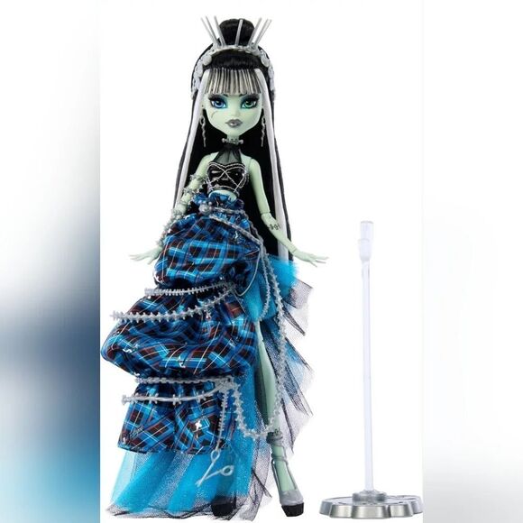 Frankie Stein Stitched In Style Barbie Doll Mattel NIB NRFB NWT - Picture 6 of 15